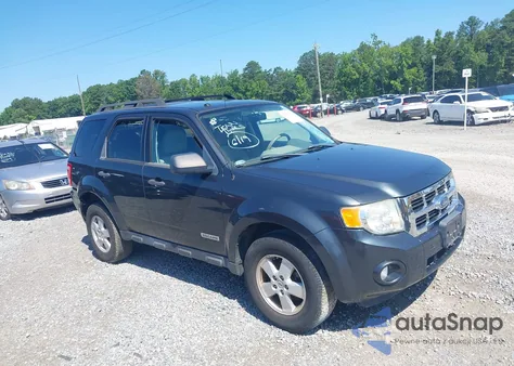 2008 Ford Escape Xlt из США, поврежденный, VIN 1FMCU03Z98KA38558